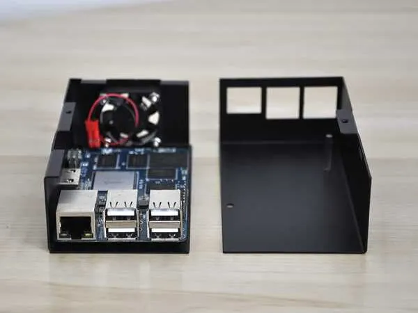 MiQi single board case with board 4
