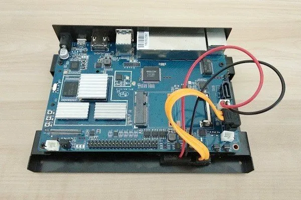Banana PI R2 Assembly 5