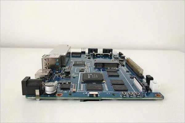 Banana PI R2 Board 6
