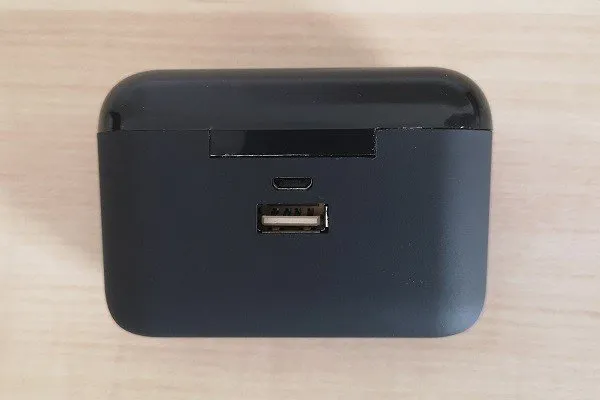 Q32TWS Case Earphone 6