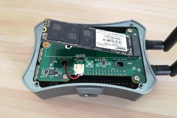 NanoPi M4 Case Kit 14