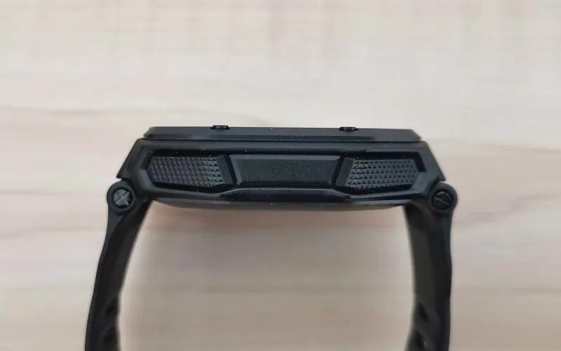 Kospet Rock - Right side view