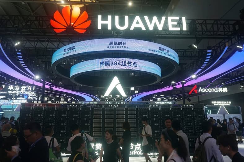 Huawei Ascend Ai Chip Trade Show Booth