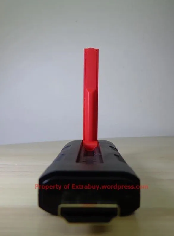 WG168_Miracast_WiFi_Wireless_Display_Dongle_opened_antenna_thumb.jpg