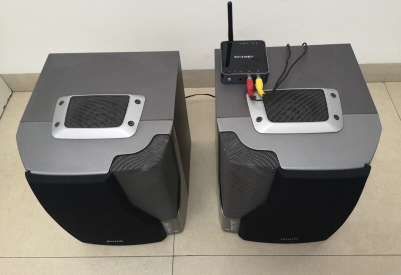 BW BR4 Speakers 2 BW BR4 Speakers 2
