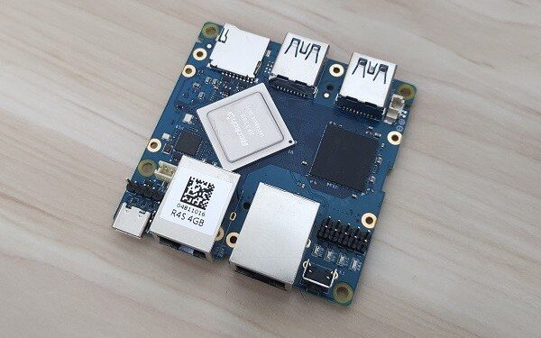 NanoPi R4S 02 NanoPi R4S 02