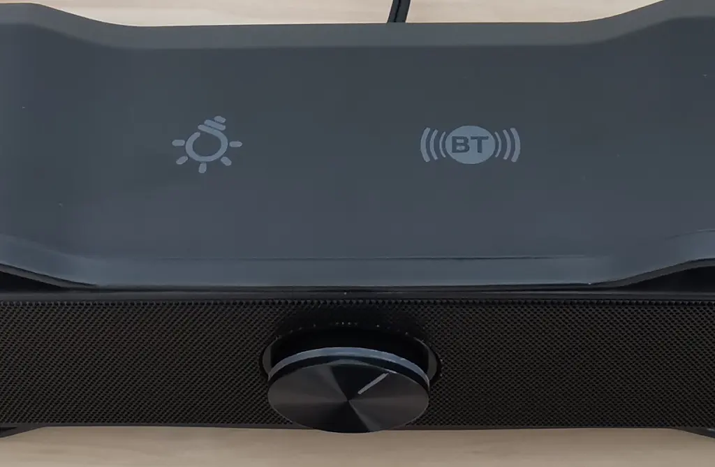 Blitzwolf Bw G21 Speaker Buttons