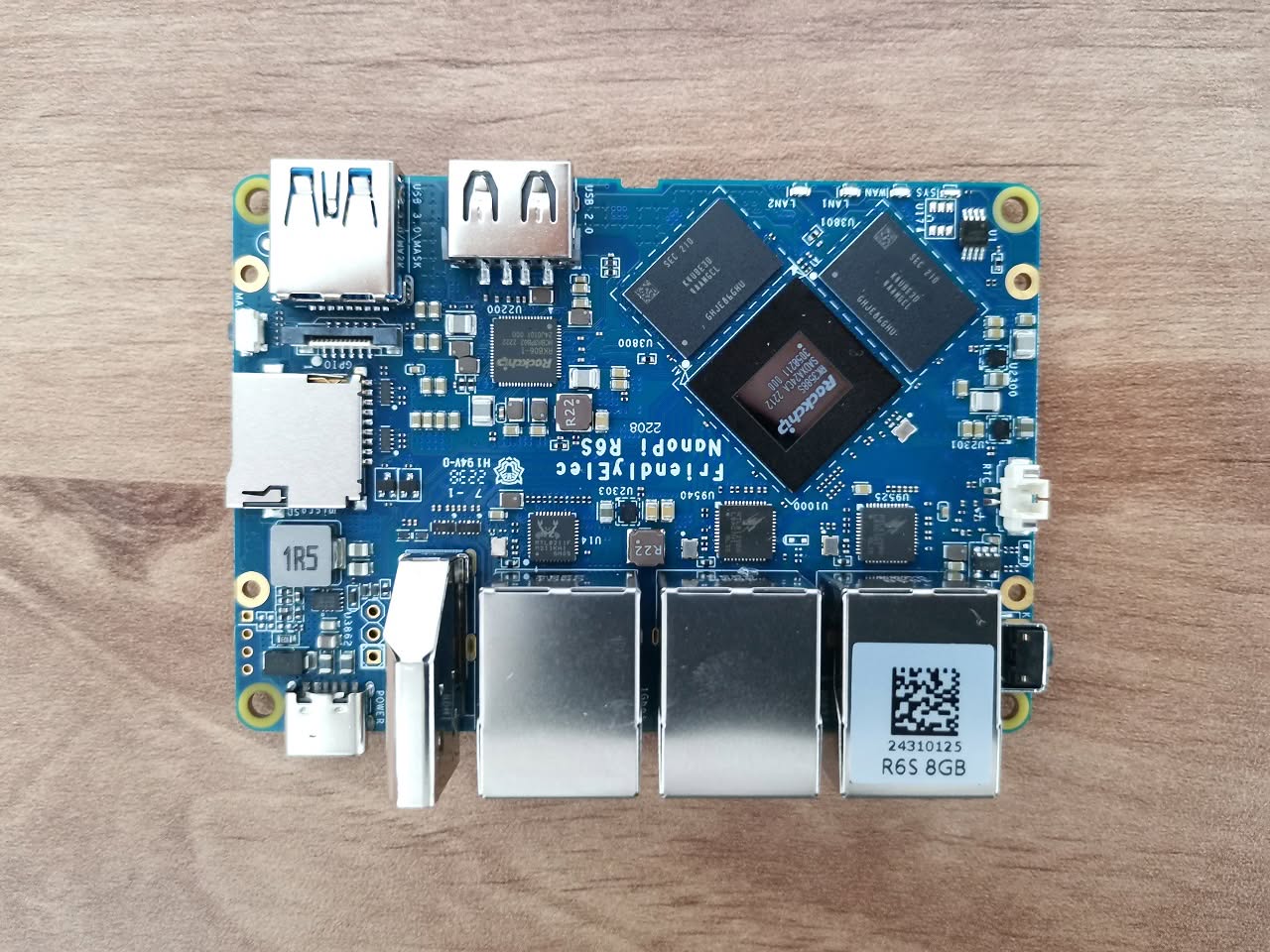 Nanopi R6s Board 1