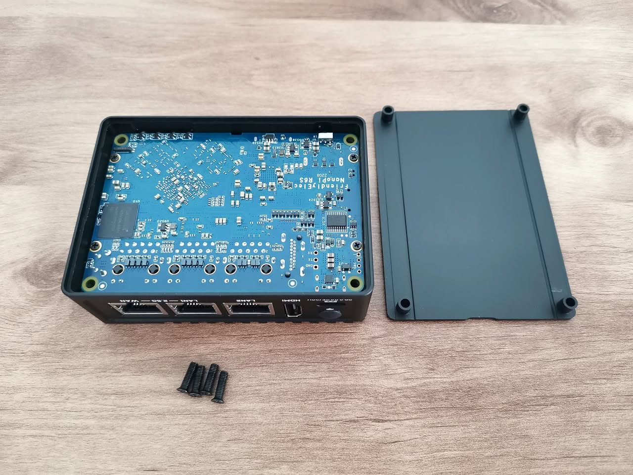 Nanopi R6s Case Asm 4