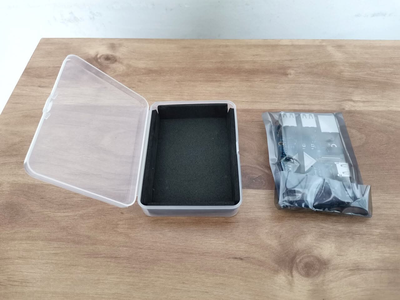 Orange Pi 4A Unboxing 3